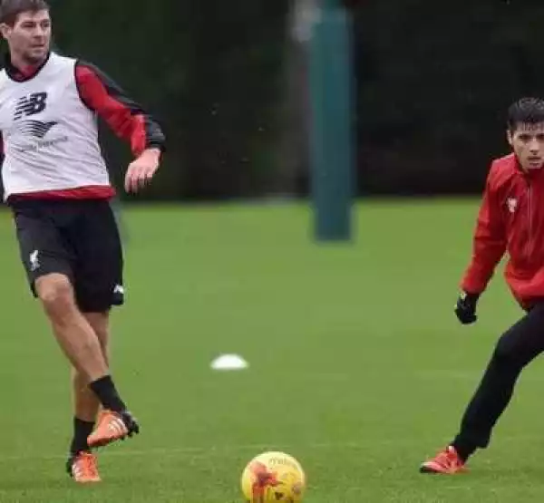 Steven Gerrard Trains With Liverpool